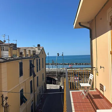 Da Fede Al Mare Apartmán *